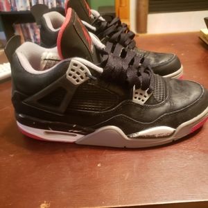 Jordan 4s